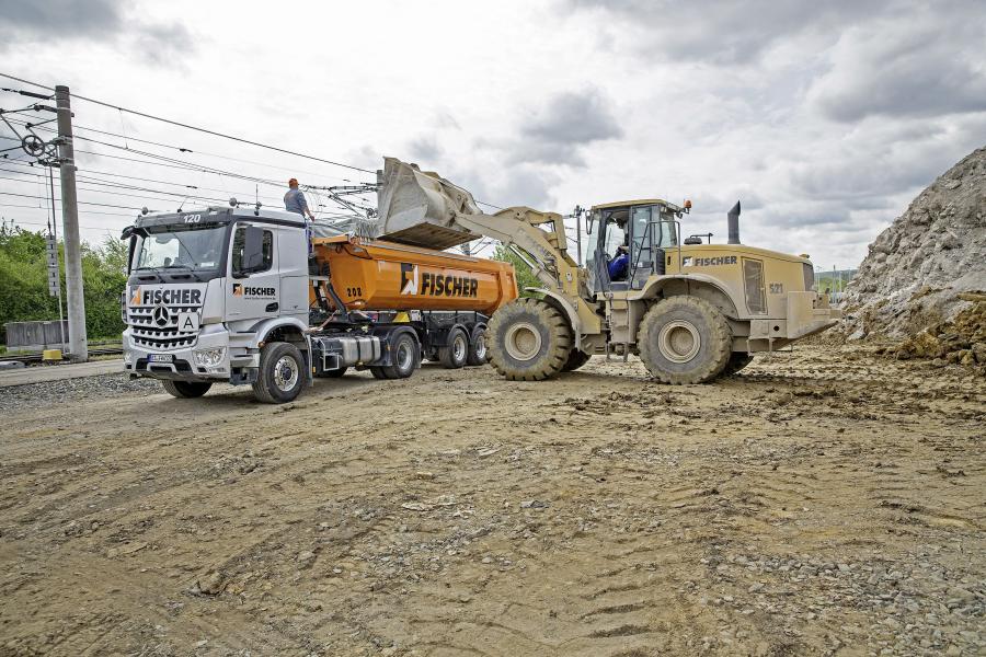  Mercedes-Benz Arocs 1848 LS HAD 2015 года  (фото 17 из 21)